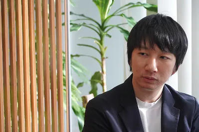 インタビュー中の様子