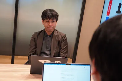 インタビュー中の様子